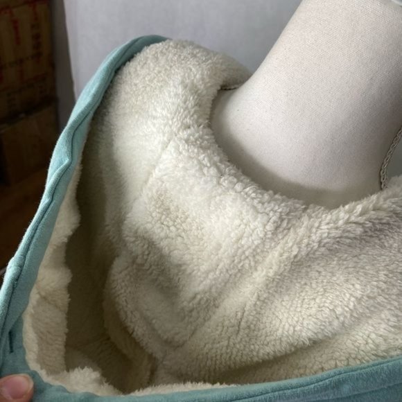 Carhartt Aqua Hooded Vest - Picture 5 of 15